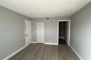 1170 NW 80th Ave, Margate, FL 33063 - Photo 8