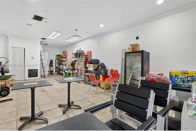 Pizzeria and Cafeteria For Sale in Hialeah, Hialeah, FL 33016 - Photo 14