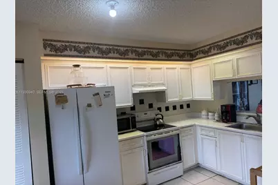 1351 SW 141st Ave #205G, Pembroke Pines, FL 33027 - Photo 2