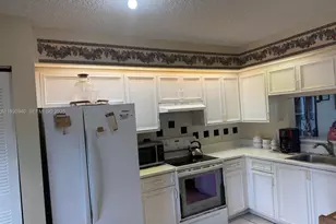 1351 SW 141st Ave, Pembroke Pines, FL 33027 - Photo 2