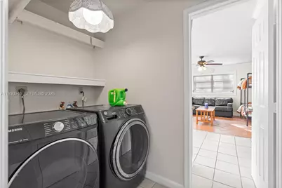 1344 Seabreeze Blvd, Fort Lauderdale, FL 33316 - Photo 22