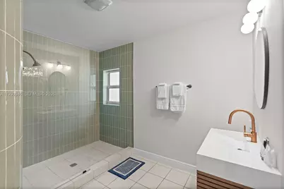 1344 Seabreeze Blvd, Fort Lauderdale, FL 33316 - Photo 12