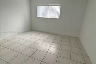 2760 W 76th St, Hialeah, FL 33016 - Photo 6