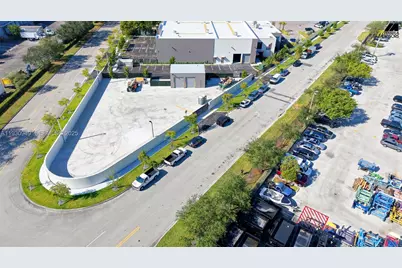 10941 NW 123rd St, Medley, FL 33178 - Photo 12