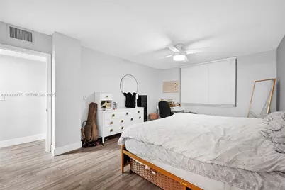 3900 N Hills Dr #303, Hollywood, FL 33021 - Photo 16