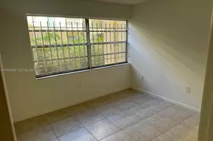 4525 W 20th Ave, Hialeah, FL 33012 - Photo 8