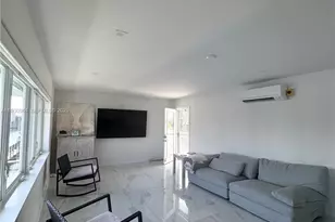 3922 NE 166th St, North Miami Beach, FL 33160 - Photo 16