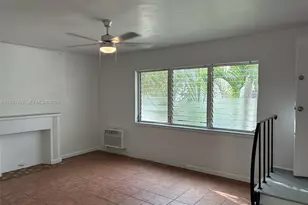 2469 W Flamingo Pl, Miami Beach, FL 33140 - Photo 8