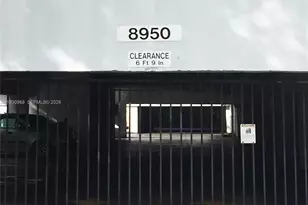 8950 NE 8th Ave, Miami, FL 33138 - Photo 32