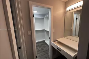 8223 NW 8th St, Plantation, FL 33324 - Photo 10