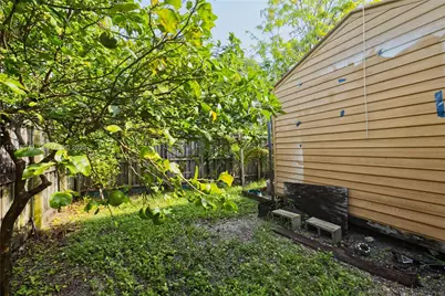 795 NE 146th St, North Miami, FL 33161 - Photo 4