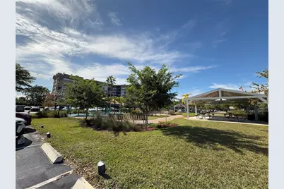 1100 Saint Charles Pl #L6, Pembroke Pines, FL 33026 - Photo 26