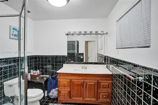 1321 Mandarin Isle, Fort Lauderdale, FL 33315 - Photo 16