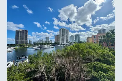 19877 E Country Club Dr #3408, Aventura, FL 33180 - Photo 8