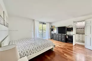 934 NE 27th Ave, Hallandale Beach, FL 33009 - Photo 28