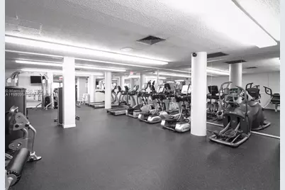 1980 S Ocean Dr #2H, Hallandale Beach, FL 33009 - Photo 16