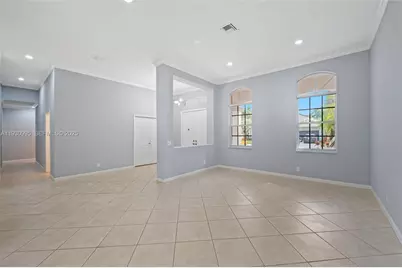 1901 Timberline Rd, Weston, FL 33327 - Photo 4