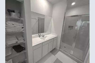 345 SE Crossoak Ln #0, Port Saint Lucie, FL 34984 - Photo 8