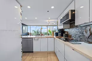 7601 E Treasure Dr, North Bay Village, FL 33141 - Photo 24