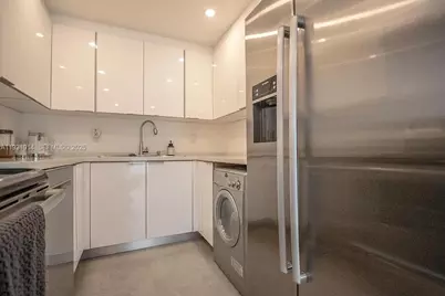 421 NW 59th St, Miami, FL 33127 - Photo 42