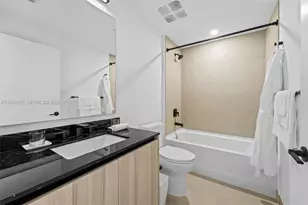 225 N Miami Ave, Miami, FL 33128 - Photo 12