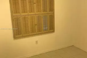 160 SW 30th Ave, Miami, FL 33135 - Photo 12