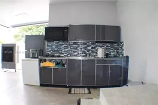 171 E 56th St, Hialeah, FL 33013 - Photo 12