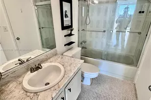 1200 NE Miami Gardens Dr, Miami, FL 33179 - Photo 12