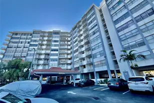 1200 NE Miami Gardens Dr, Miami, FL 33179 - Photo 2