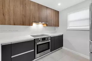 8443 SW 137th Ave, Miami, FL 33183 - Photo 10