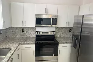 2508 SE 14th Ave, Homestead, FL 33035 - Photo 2
