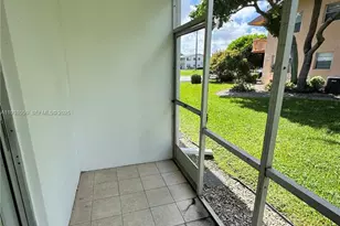 18 Hastings B, West Palm Beach, FL 33417 - Photo 6