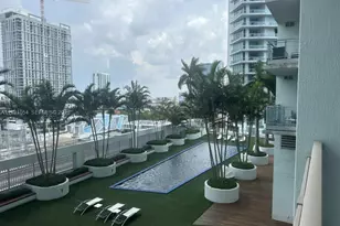 92 SW 3rd St, Miami, FL 33130 - Photo 6