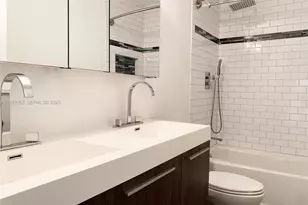 22832 Marbella Cir, Boca Raton, FL 33433 - Photo 12