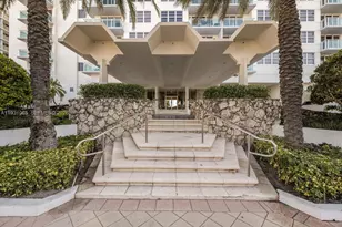 6917 Collins Ave, Miami Beach, FL 33141 - Photo 2
