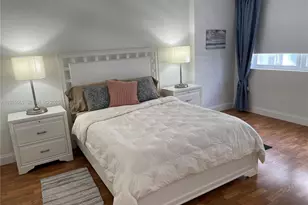 6917 Collins Ave, Miami Beach, FL 33141 - Photo 8