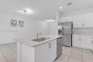 28625 SW 133rd Pl, Homestead, FL 33033 - Photo 2