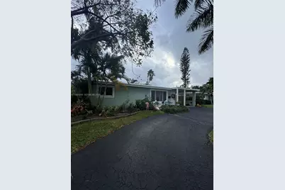 918 SE 16th St #918, Deerfield Beach, FL 33441 - Photo 1