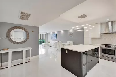 19380 Collins Ave #1104, Sunny Isles Beach, FL 33160 - Photo 10