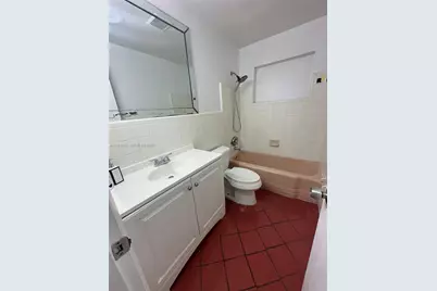 740 NW 178th Ter, Miami Gardens, FL 33169 - Photo 12