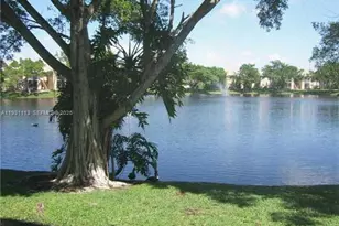 800 Cypress Park Way, Deerfield Beach, FL 33064 - Photo 14