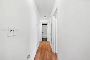 7270 Gary Ave, Miami Beach, FL 33141 - Photo 12