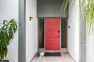 511 SW 168th Ave, Weston, FL 33326 - Photo 4