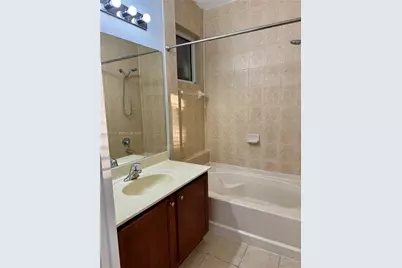 11401 NW 89th St #205, Doral, FL 33178 - Photo 10