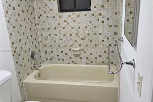 8035 SW 107th Ave, Miami, FL 33173 - Photo 8