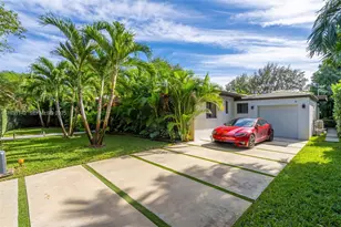 490 NE 91st St, Miami Shores, FL 33138 - Photo 6