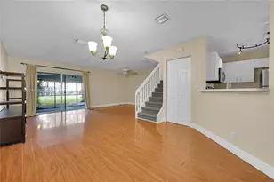 1121 SW 44th Ave, Deerfield Beach, FL 33442 - Photo 10