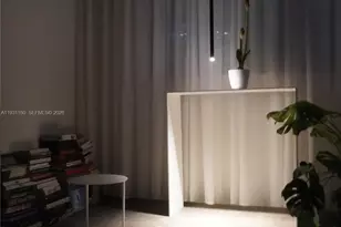 133 NE 2nd Ave, Miami, FL 33132 - Photo 12