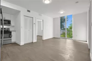 1620 NW 18th St, Miami, FL 33125 - Photo 1