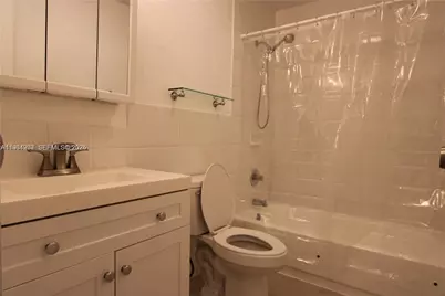 6713 Kingsmoor Way #6713, Miami Lakes, FL 33014 - Photo 8
